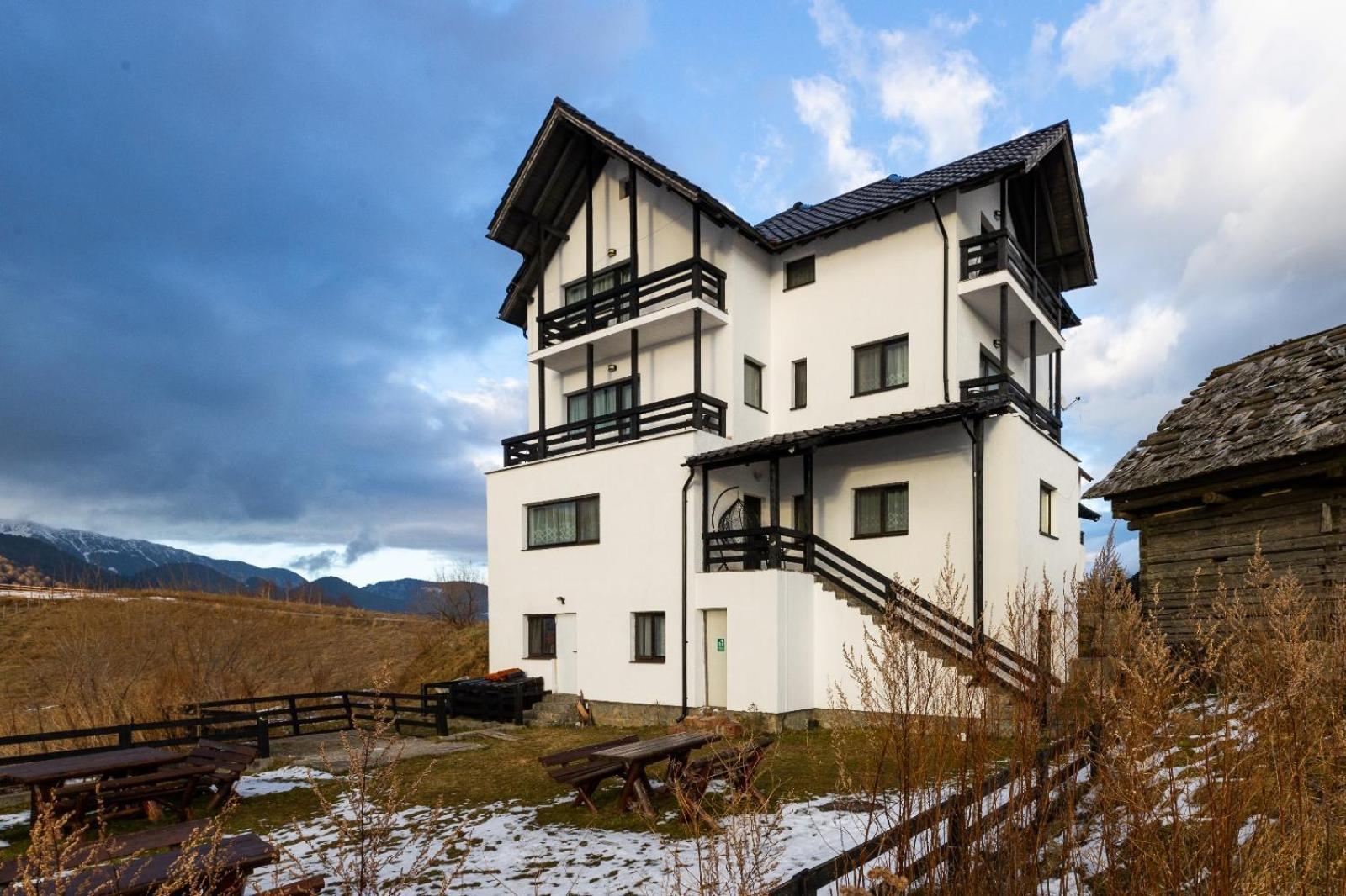 Vila Luca-Hotel Ширня Экстерьер фото